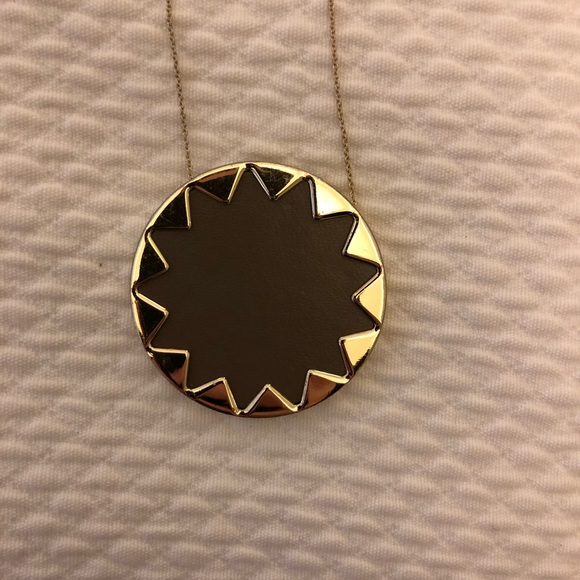 House of Harlow Necklace - Picture 2 of 4